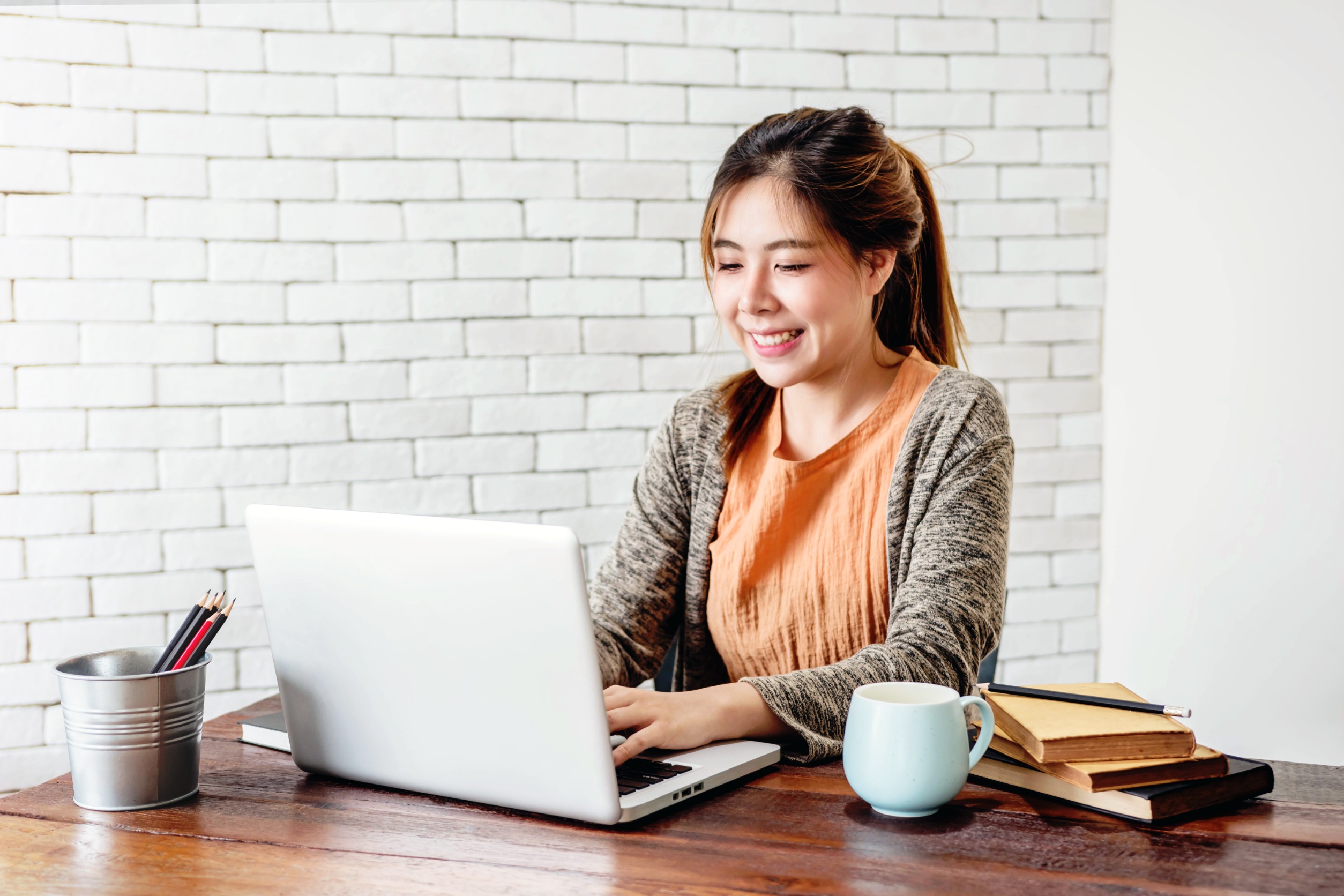 remote jobs with paid training