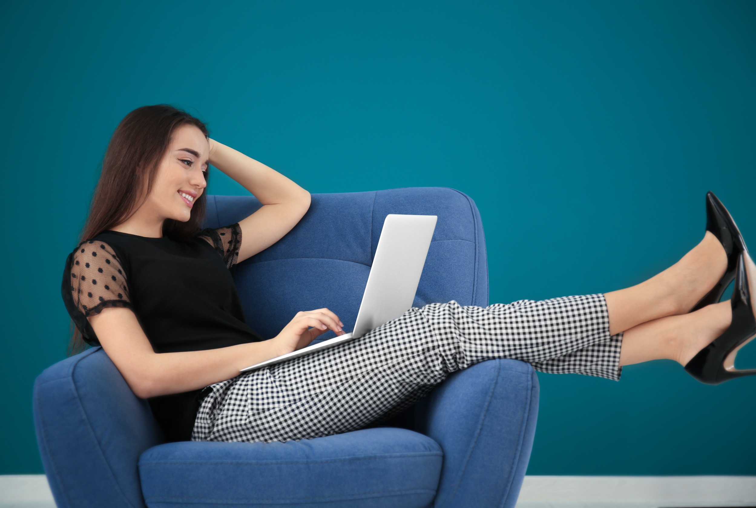 23 Best Low Stress Work from Home Jobs for a Chilled Work Day