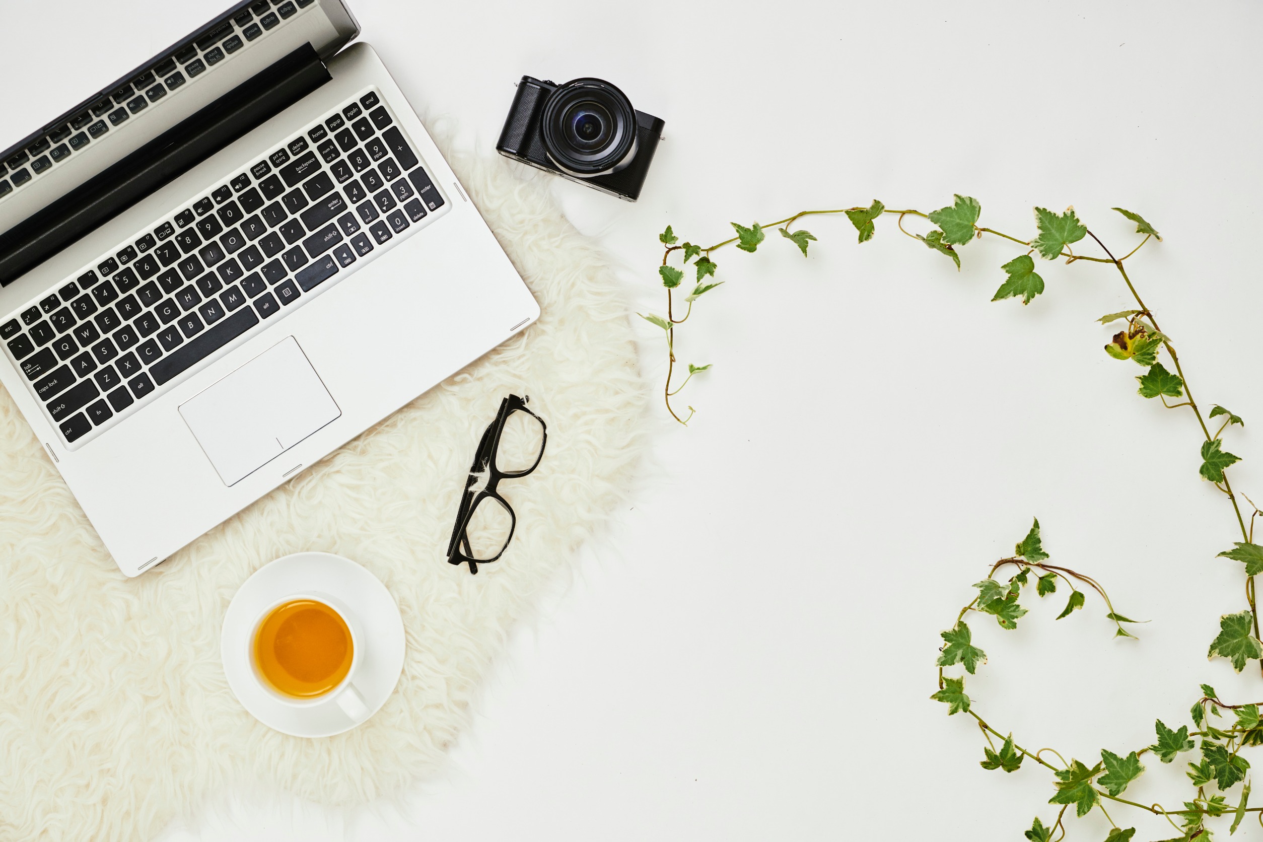 how to make 100 a day passive income
