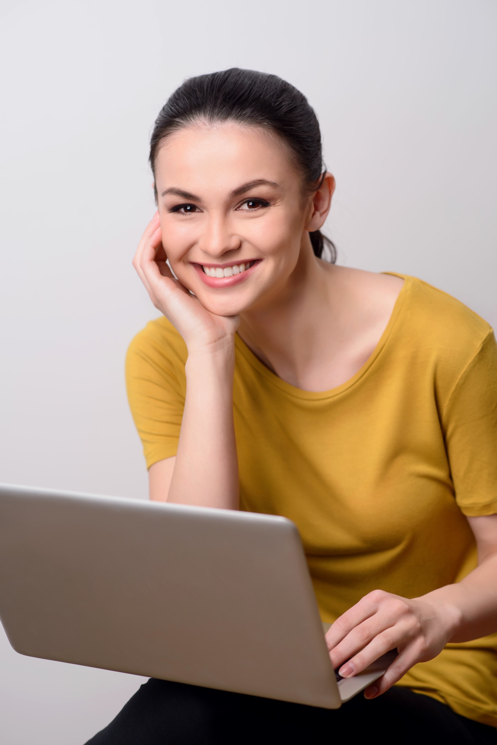 happy lady with laptop