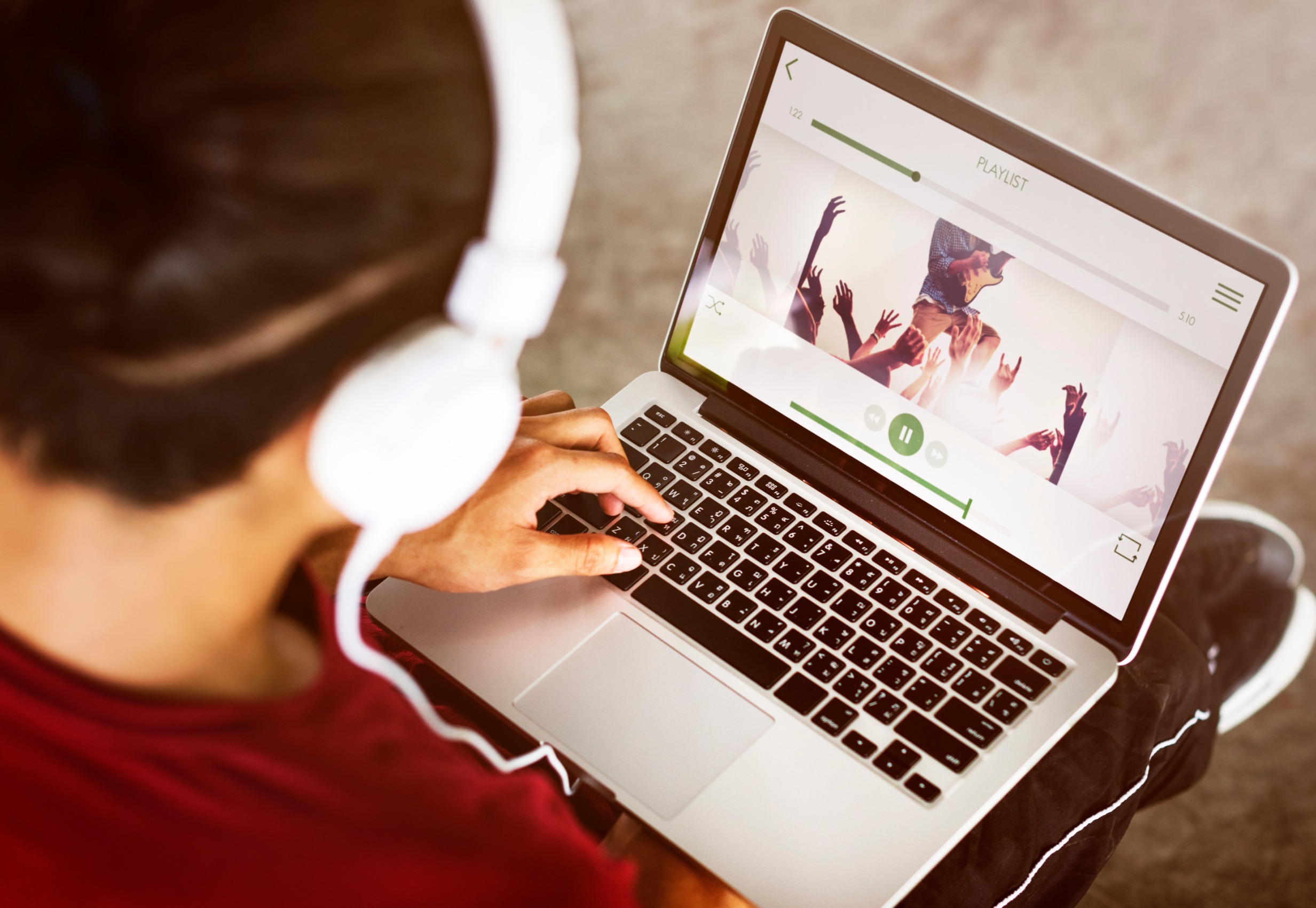 11 Legit Places to Make Money Watching Videos
